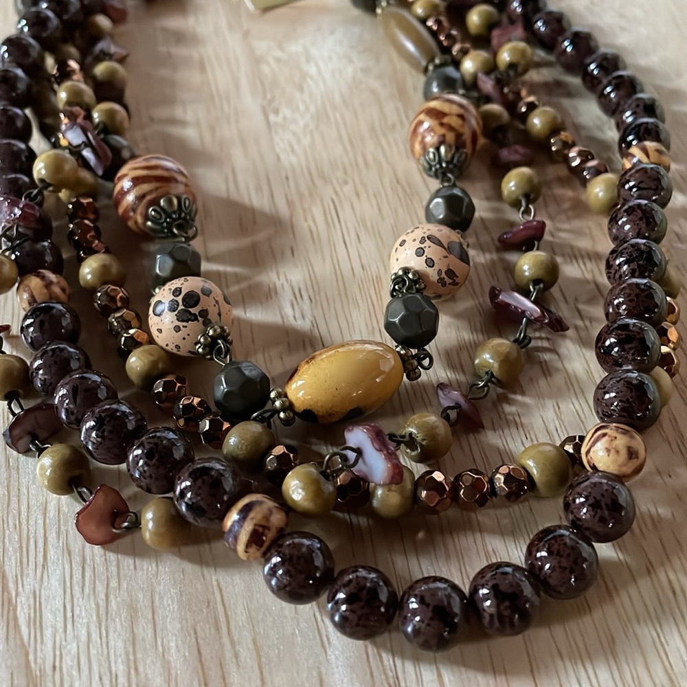 Vintage Never worn 16”-18” earthy colors necklace by Premier Designs. - Picture 2 of 3